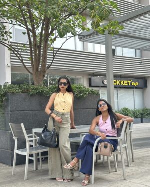 Dual Tone Elegance Sleeveless Button-Front Top – Yellow & Pink