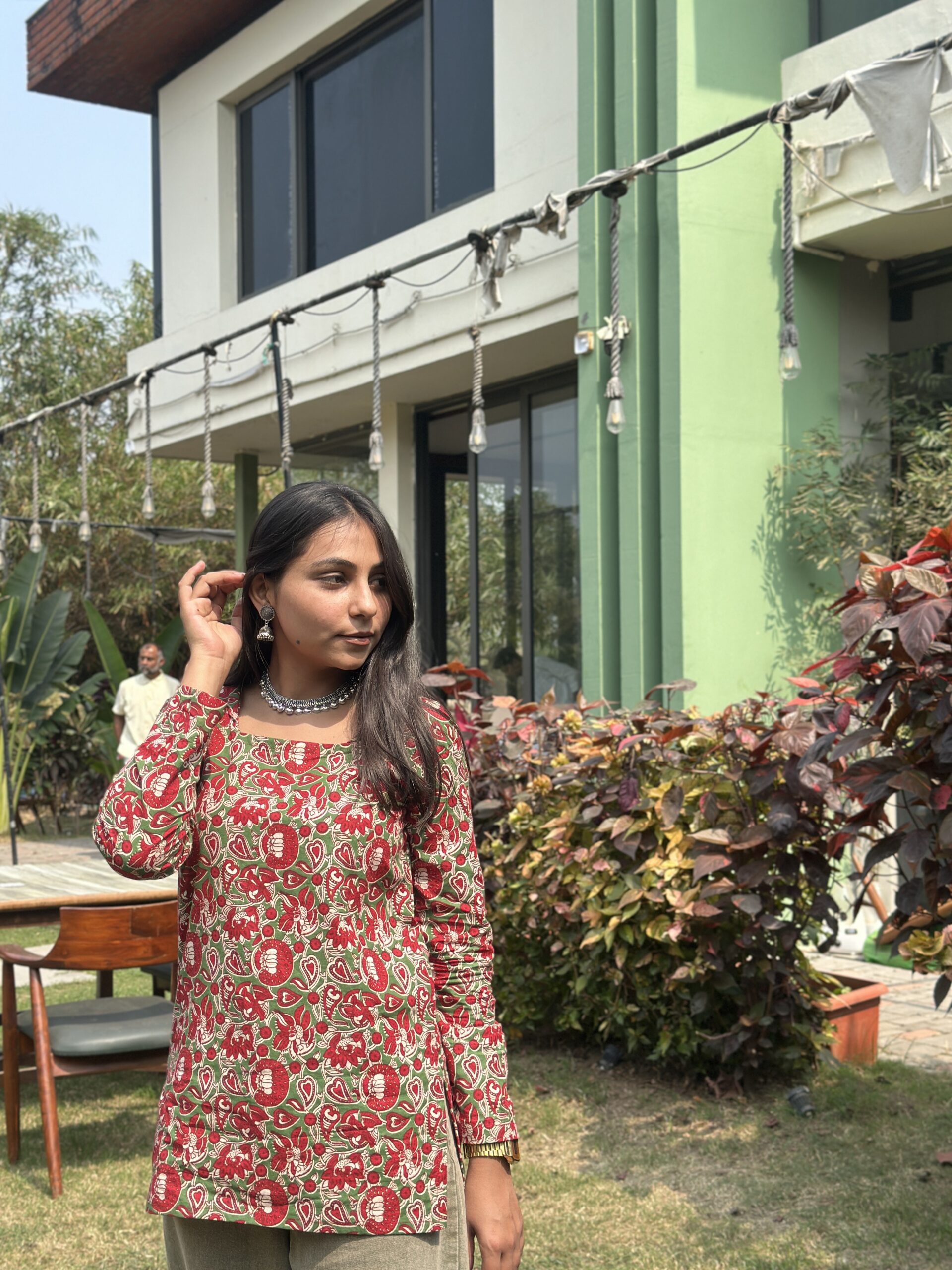 Red Bloom Everyday Kurti - Image 3