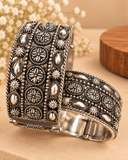 Antique Silver Floral Engraved Cuff Bracelet new design